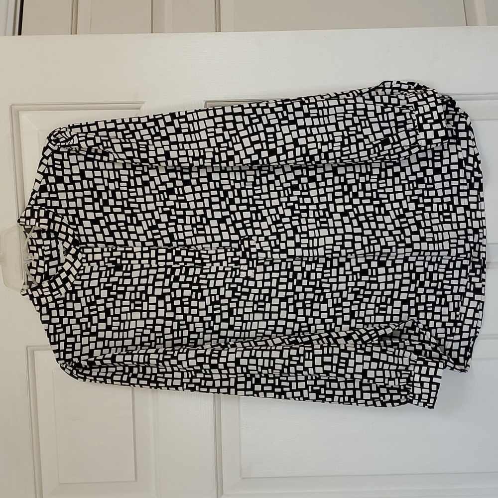 Tunic top size medium.